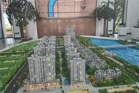 龙都丽都花园3室2厅1卫91万114m2出售